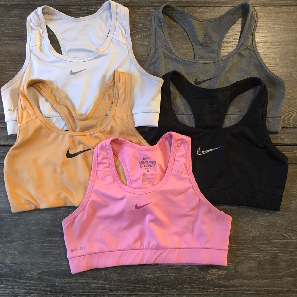 Nike sports bra bundle